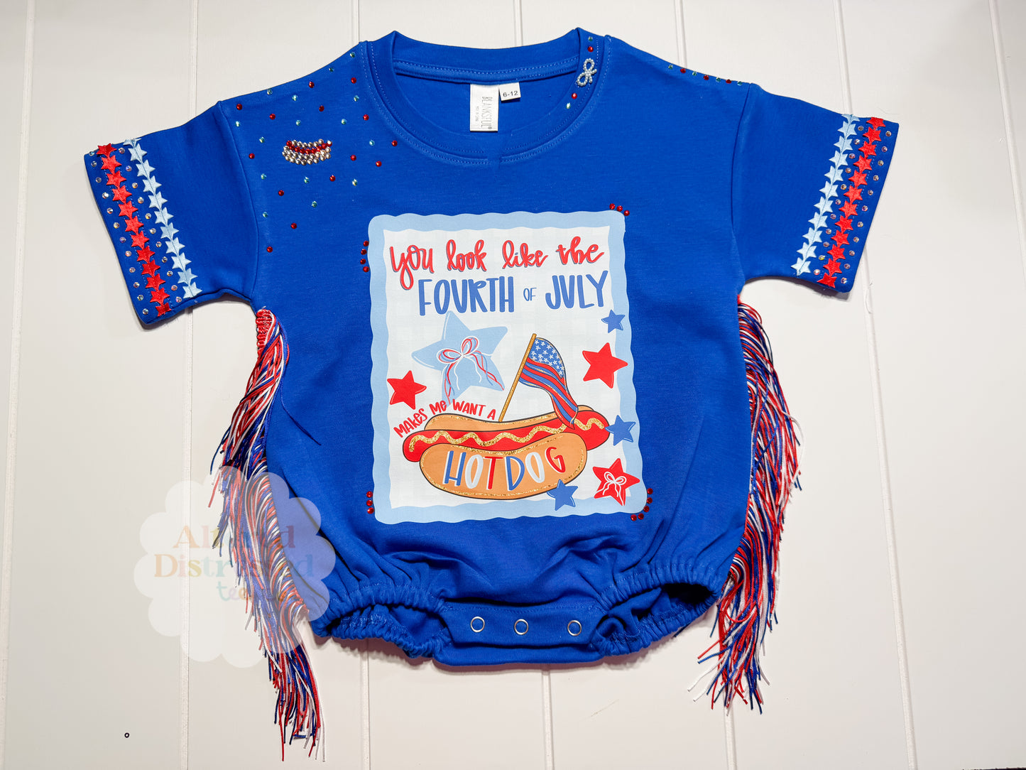Hotdog you look like the Fourth of July