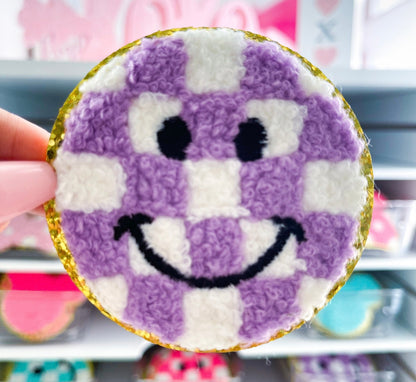 Checkered Smiley (Light pink, Purple, Neon Pink, Blue)