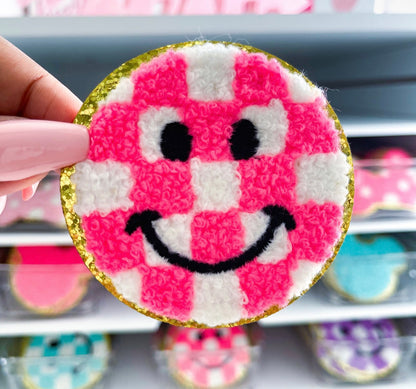 Checkered Smiley (Light pink, Purple, Neon Pink, Blue)